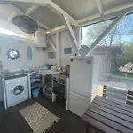 Sea Caravan/camper On The مكان تخييم