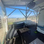 مكان تخييم Sea Caravan/camper On The
