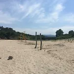 Sea Caravan/camper On The مكان تخييم *